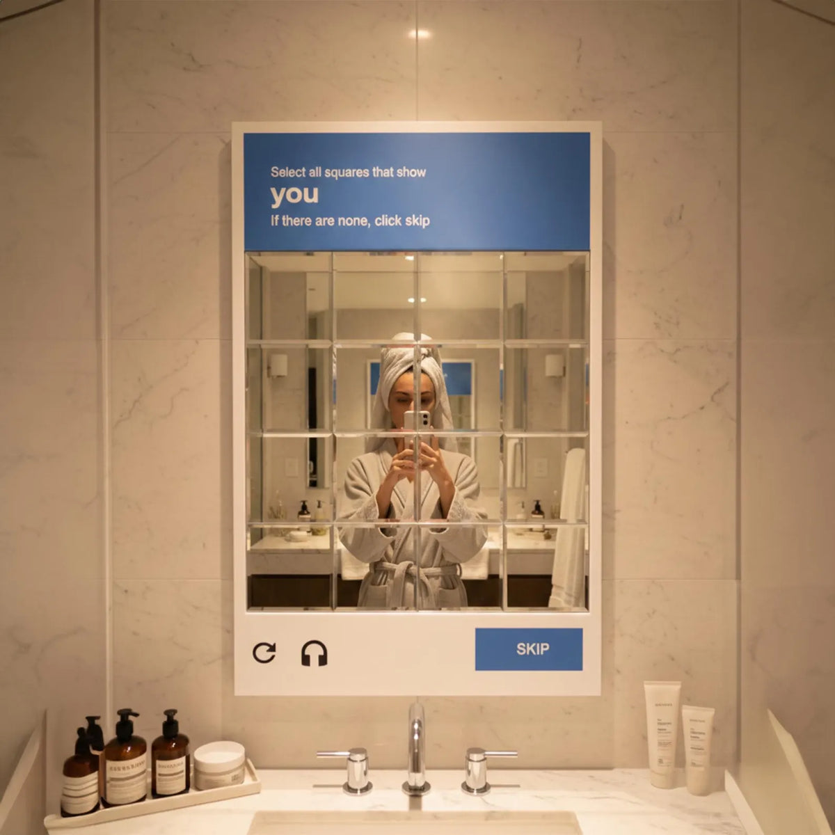 SnapMirror Selfie Studio