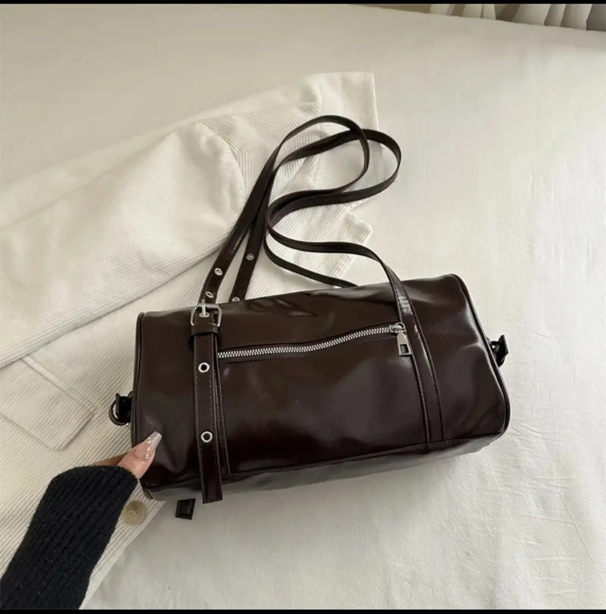 Downtown Veloura Shoulder Bag